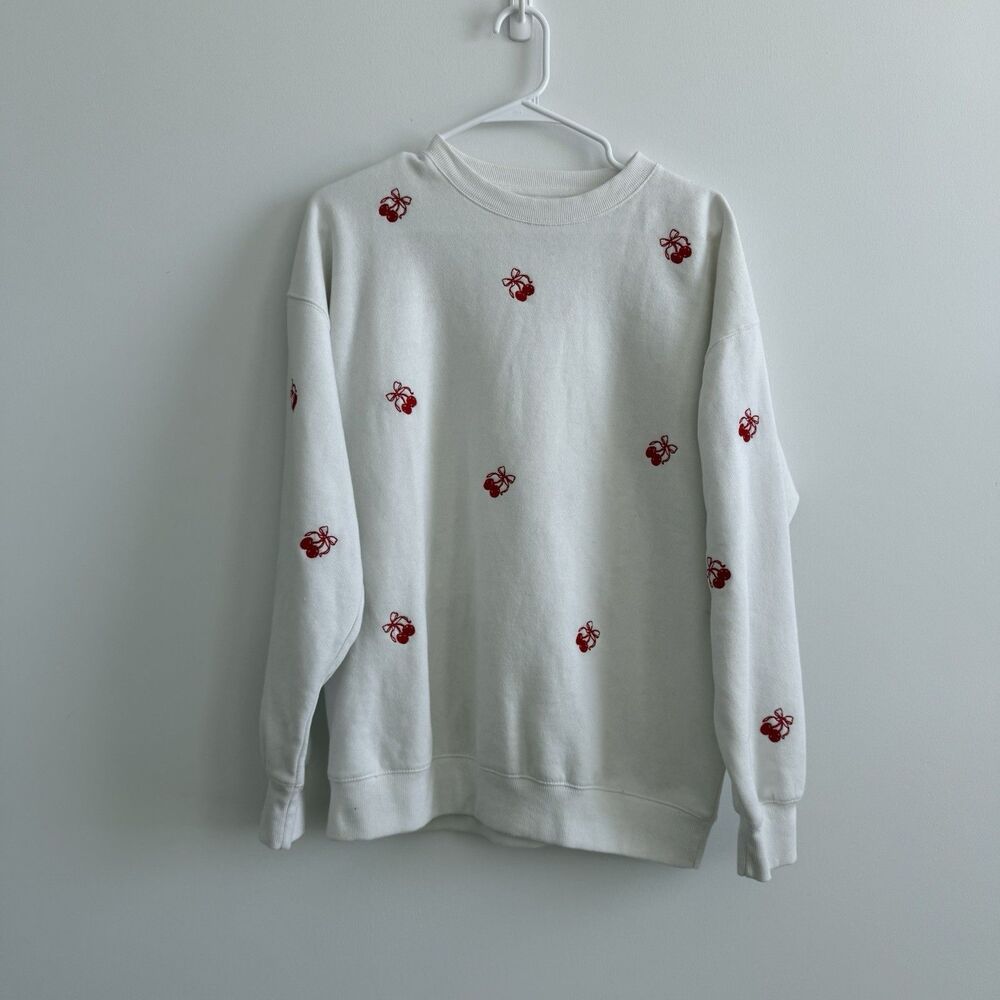 1897 Active Ivory Fleece Crewneck Sweatshirt Embroidered Cherries Summer Medium